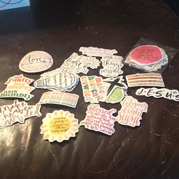 Christian decor bundle - Picture 6 of 9